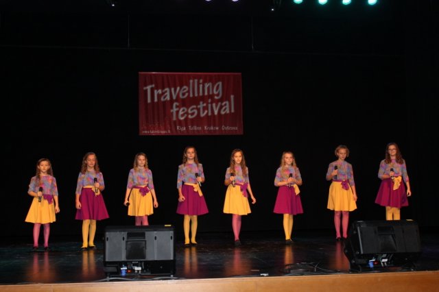 Mūsu skolas 5. klašu  popgrupa „Lai skan!” festivālā „Travelling festival” 2014 Tallinā